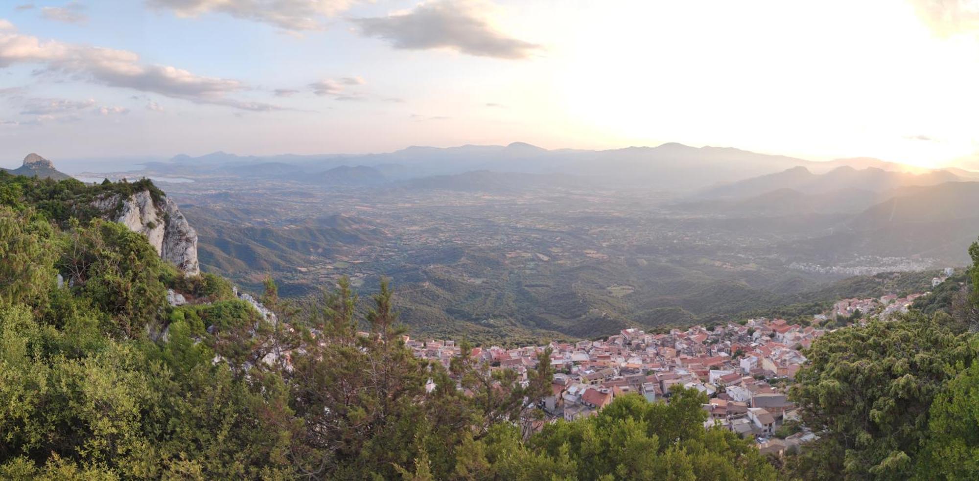 Dommu De Nannai Moro: Appartamento Con Terrazza Baunei Exterior foto